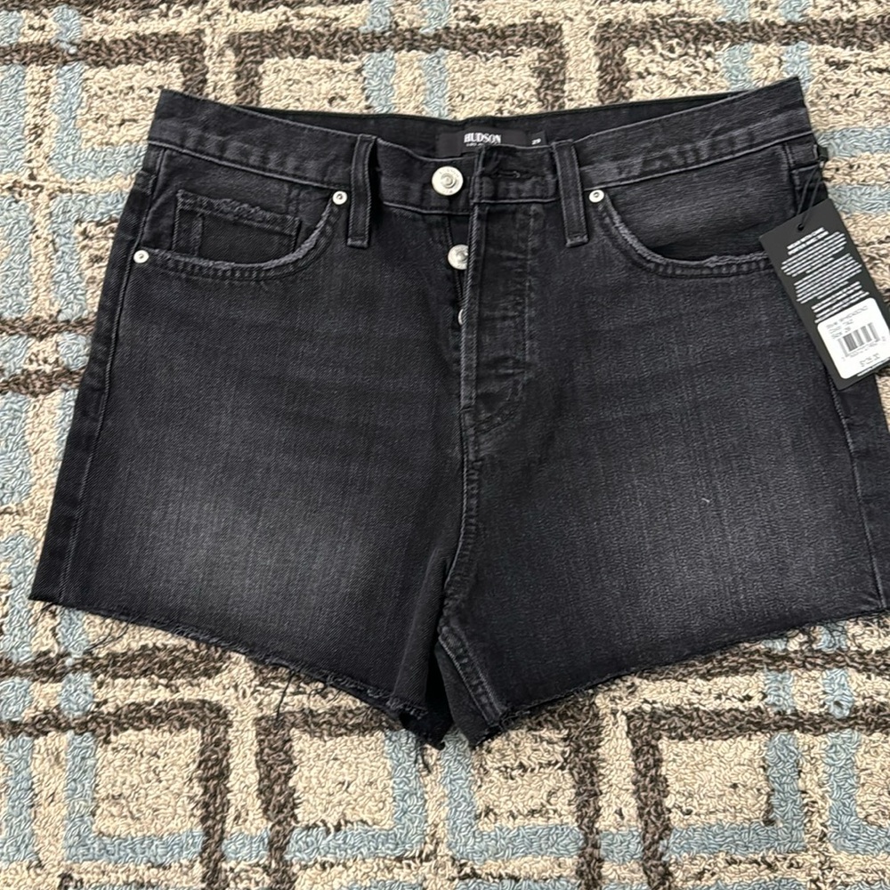 NWT Hudson boyfriend jean shorts -29W